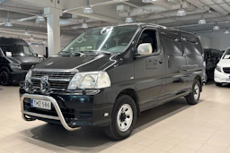 musta Toyota Hiace 2011 kuva 25.