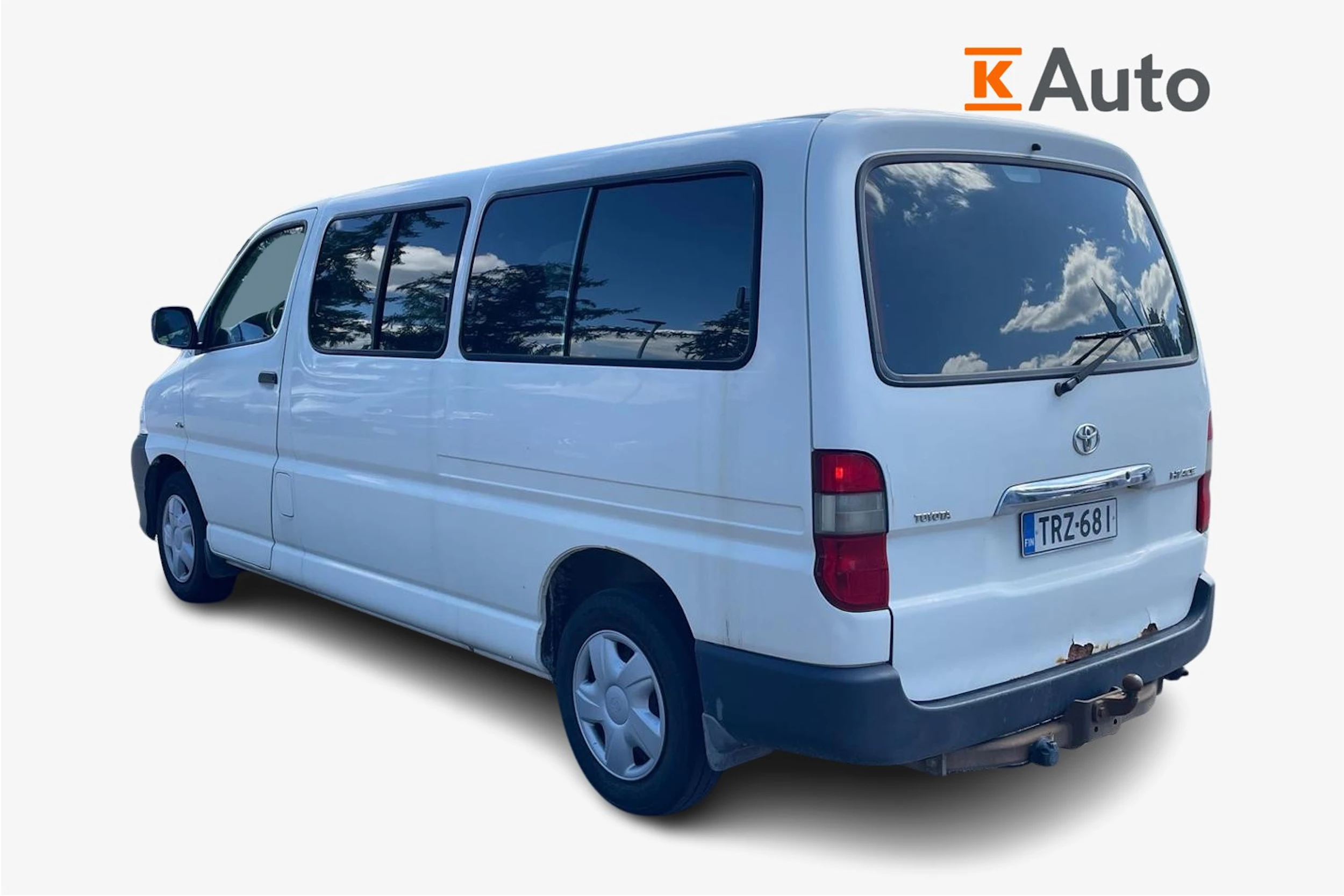 valkoinen Toyota Hiace 2010 kuva 2.