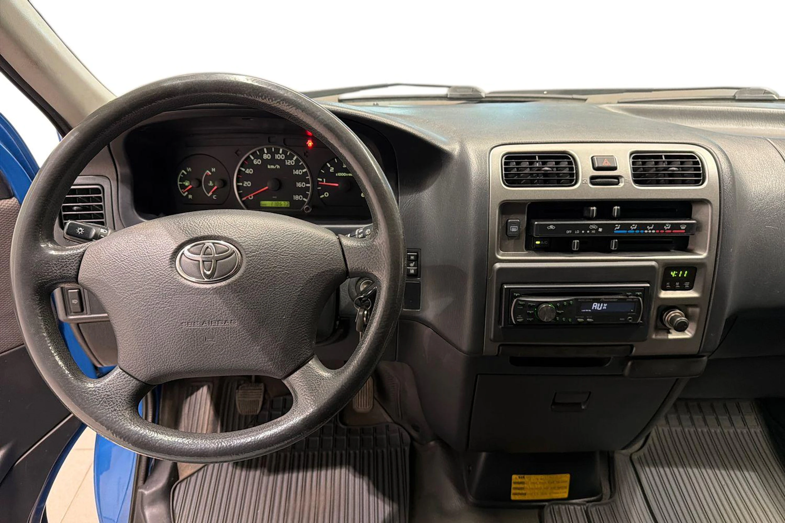 sininen Toyota HIACE 2011 kuva 9.
