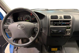 sininen Toyota HIACE 2011 kuva 9.