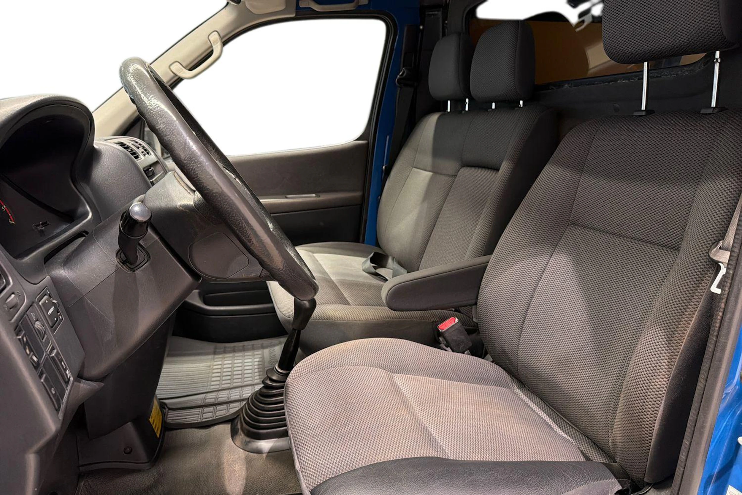 sininen Toyota HIACE 2011 kuva 11.
