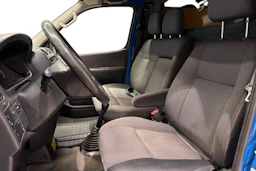 sininen Toyota HIACE 2011 kuva 11.