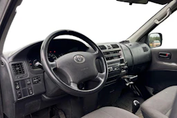 hopea Toyota Hiace 2011 kuva 3.