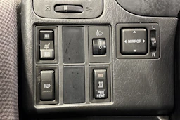 hopea Toyota Hiace 2011 kuva 16.