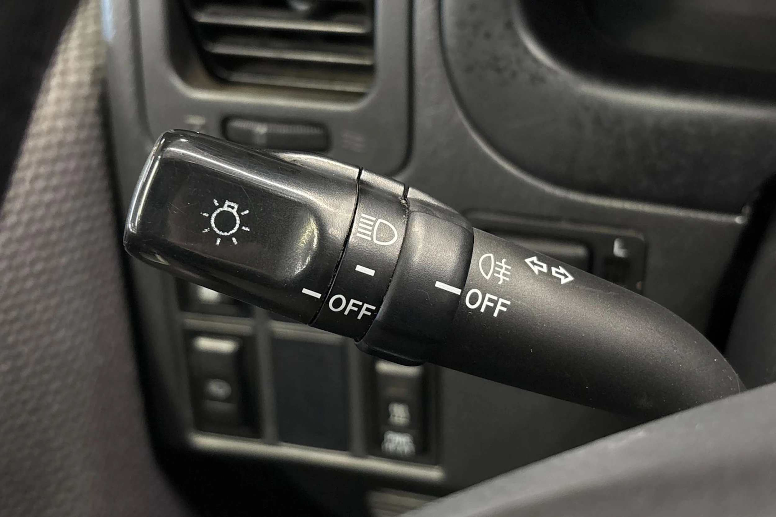 hopea Toyota Hiace 2011 kuva 18.