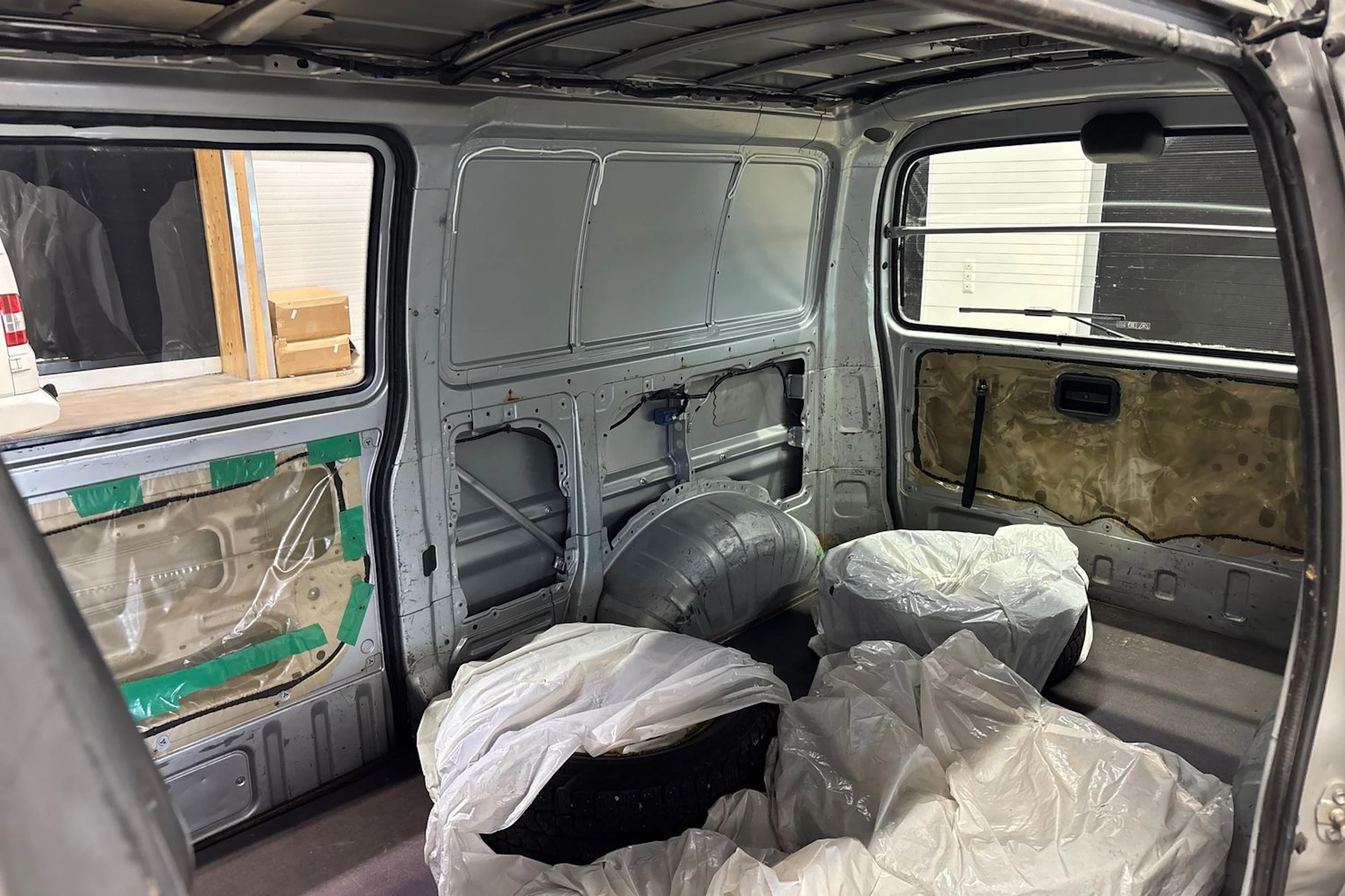 hopea Toyota Hiace 2011 kuva 26.