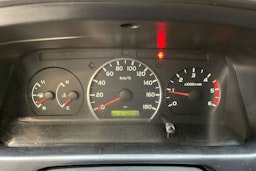 valkoinen Toyota Hiace 2011 kuva 24.