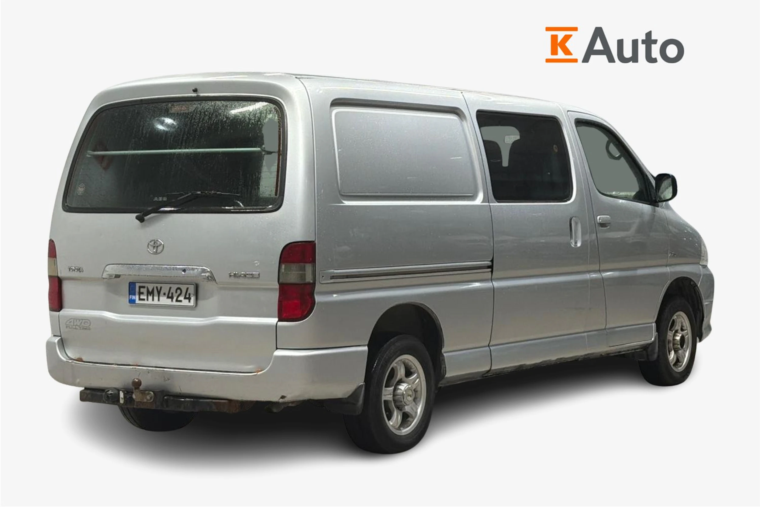 Hopea Toyota HIACE 2011 kuva 2.