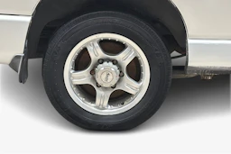 Hopea Toyota HIACE 2011 kuva 12.