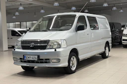 Hopea Toyota HIACE 2011 kuva 25.