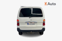 valkoinen Toyota Hiace 2011 kuva 4.