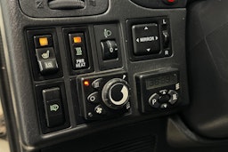 valkoinen Toyota Hiace 2011 kuva 12.