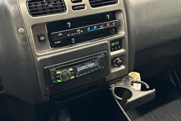 valkoinen Toyota Hiace 2011 kuva 18.