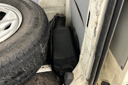 valkoinen Toyota Hiace 2011 kuva 25.