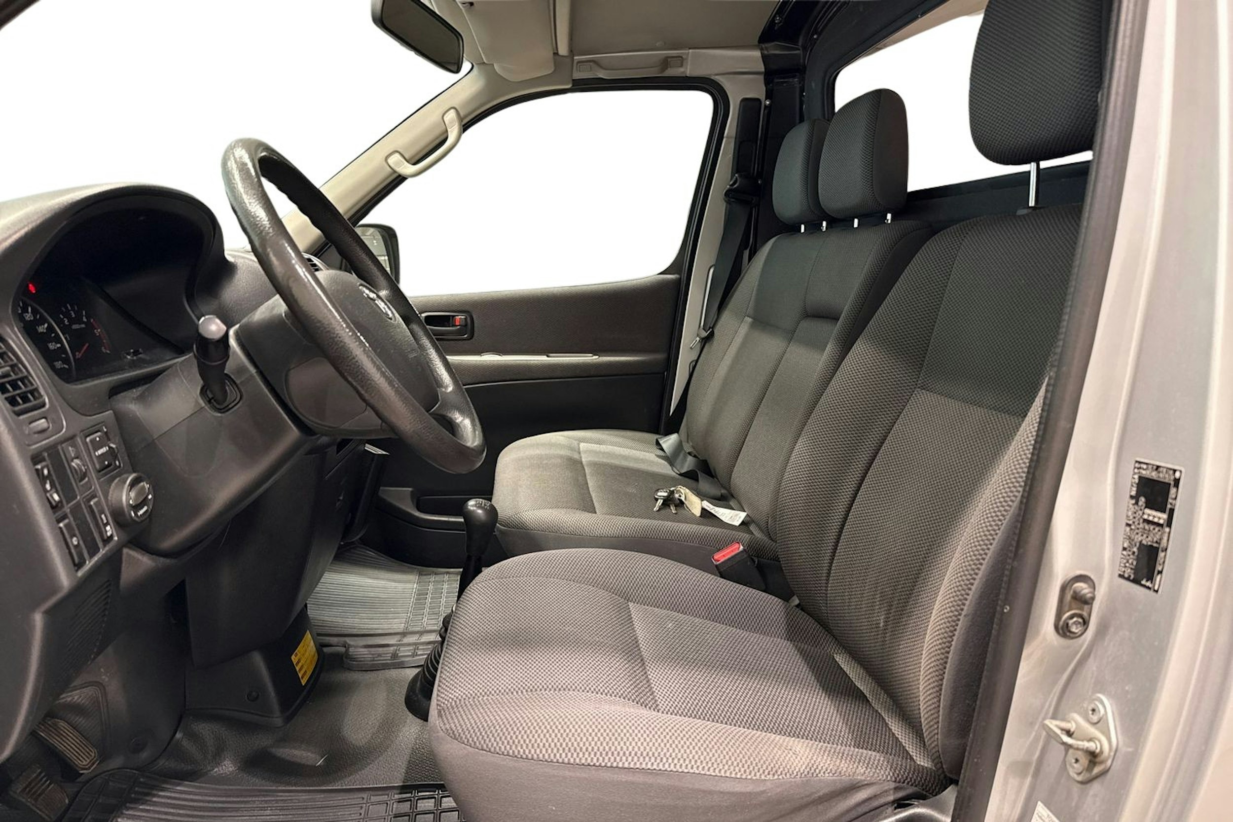 Hopea Toyota HIACE 2011 kuva 10.