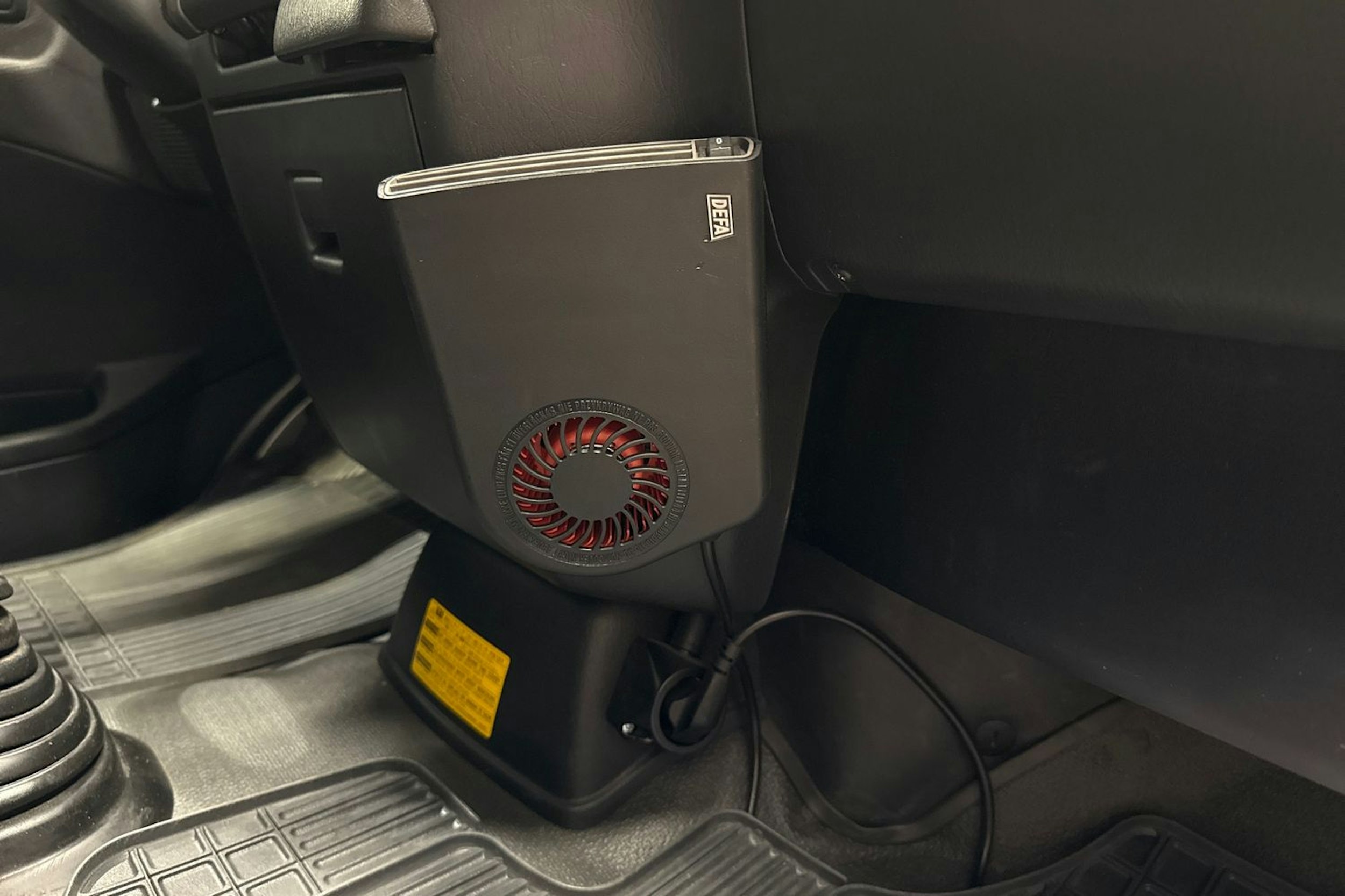 Hopea Toyota HIACE 2011 kuva 19.