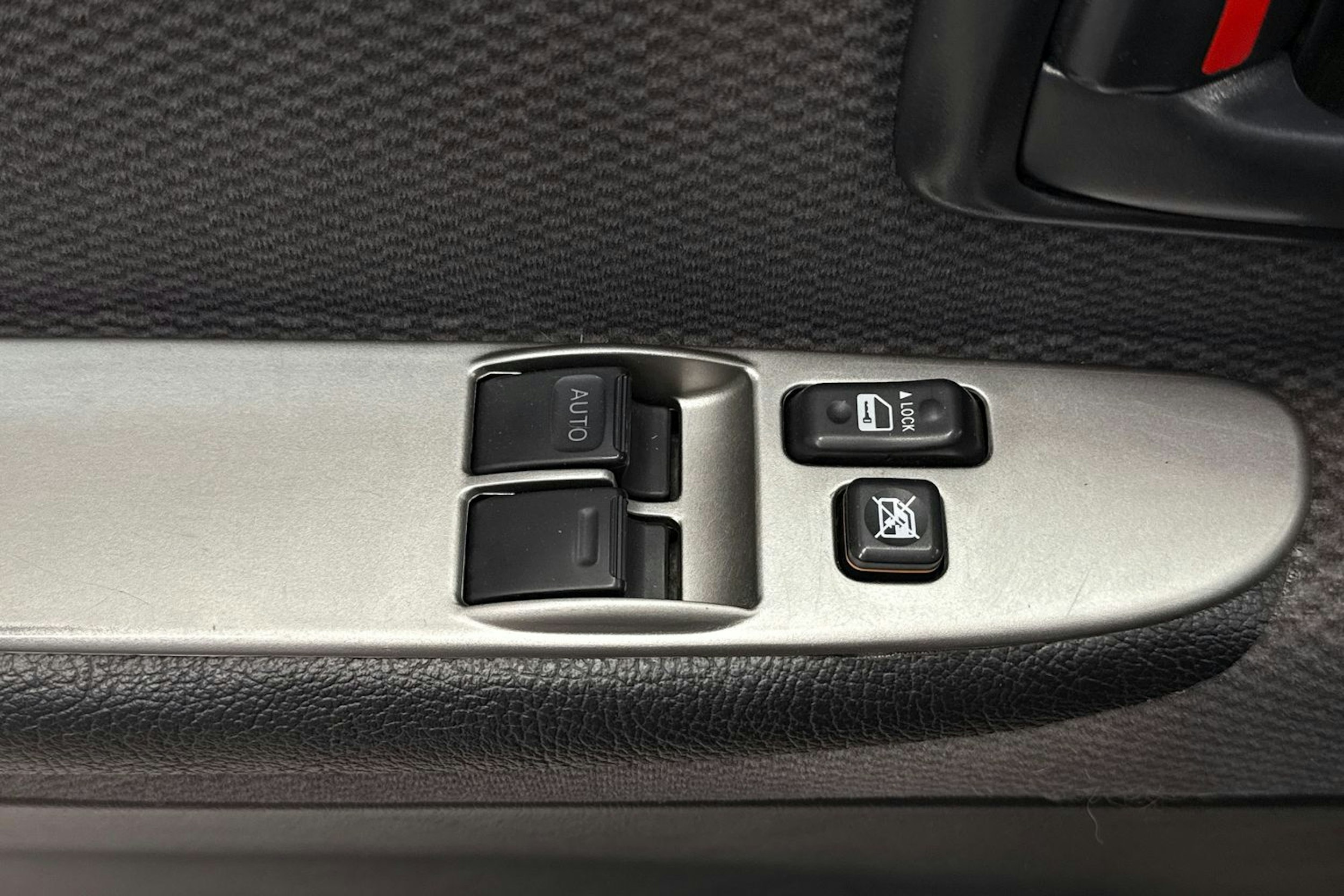 Hopea Toyota HIACE 2011 kuva 24.