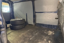 sininen Toyota Hiace 2011 kuva 21.