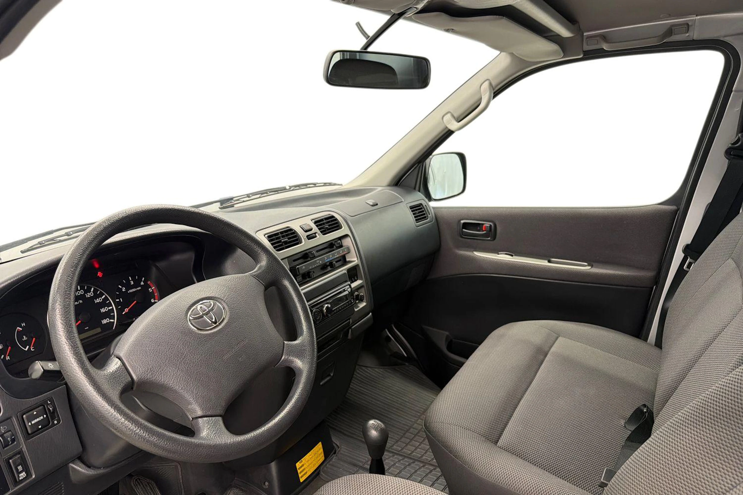 hopea Toyota Hiace 2011 kuva 8.