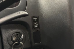 hopea Toyota Hiace 2011 kuva 20.