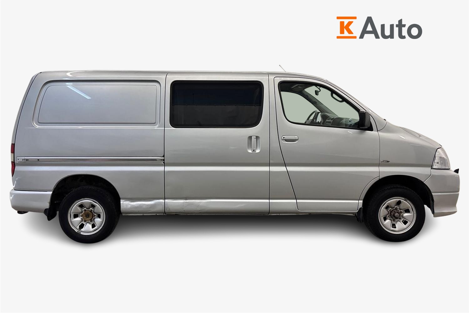Toyota Hiace 2,5 D-4D 4WD 117 5ov pitkä 2011, kuva 7/25