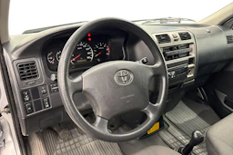 met. hopea Toyota Hiace 2011 kuva 9.