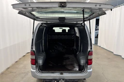 met. hopea Toyota Hiace 2011 kuva 16.