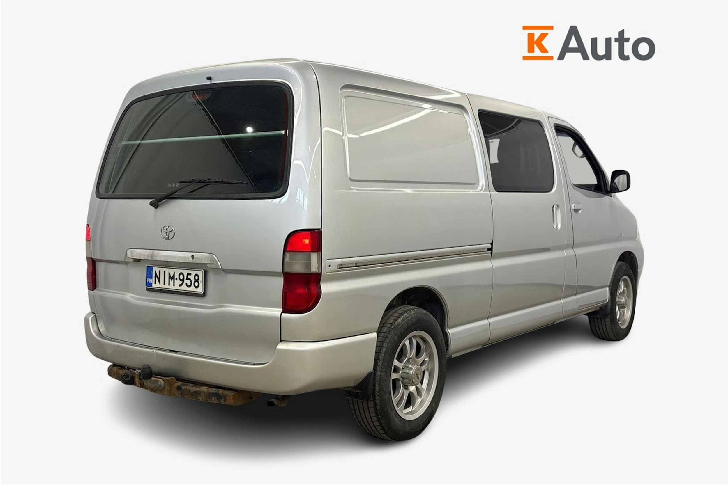hopea Toyota Hiace 2011 kuva 2.