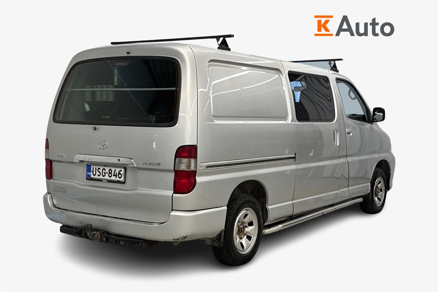Toyota Hiace 2,5 D-4D 4WD 117 5ov pitkä 2011, kuva 3/23