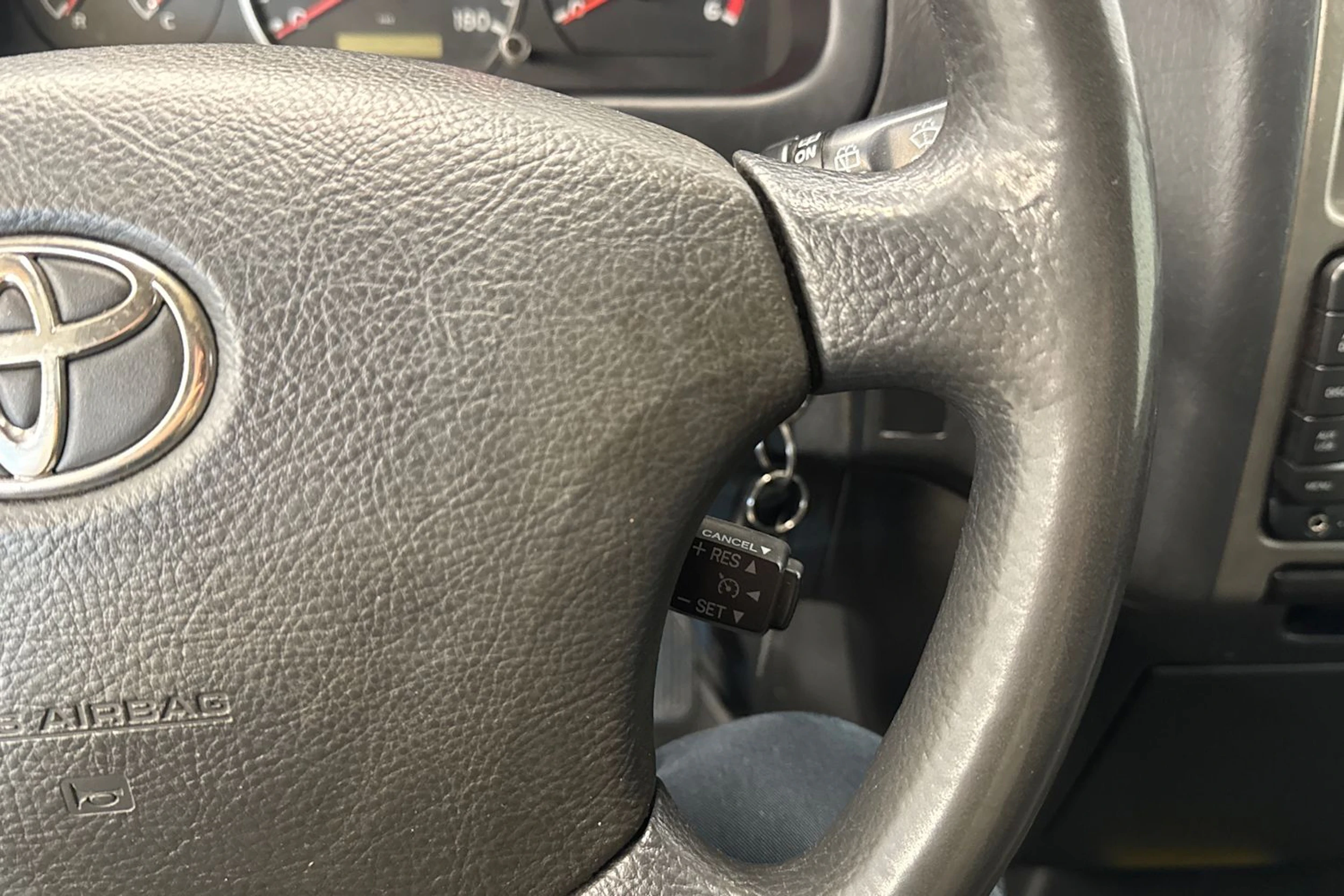 hopea Toyota Hiace 2011 kuva 17.