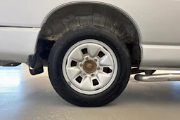 hopea Toyota Hiace 2011 kuva 22.