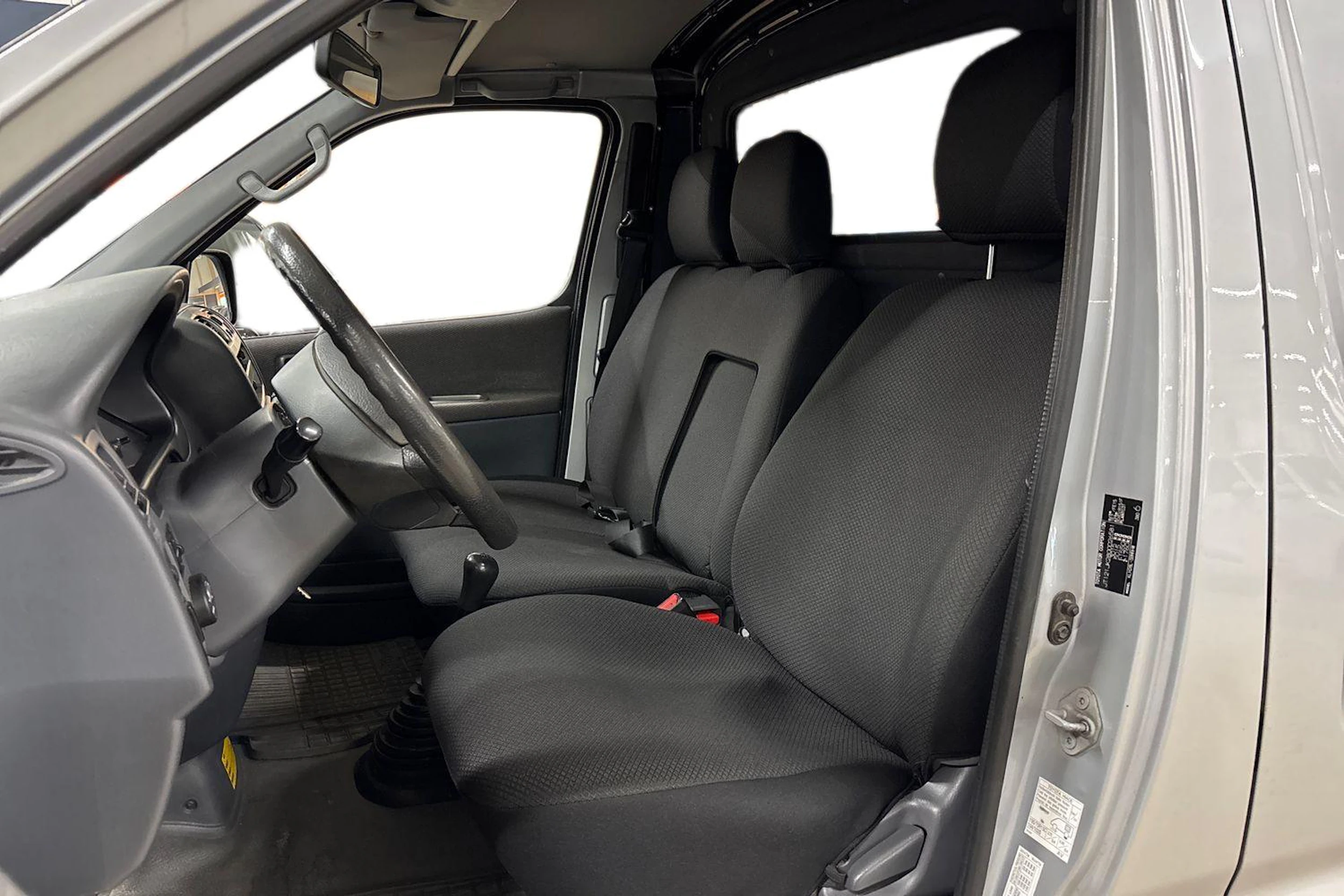 hopea Toyota Hiace 2011 kuva 3.