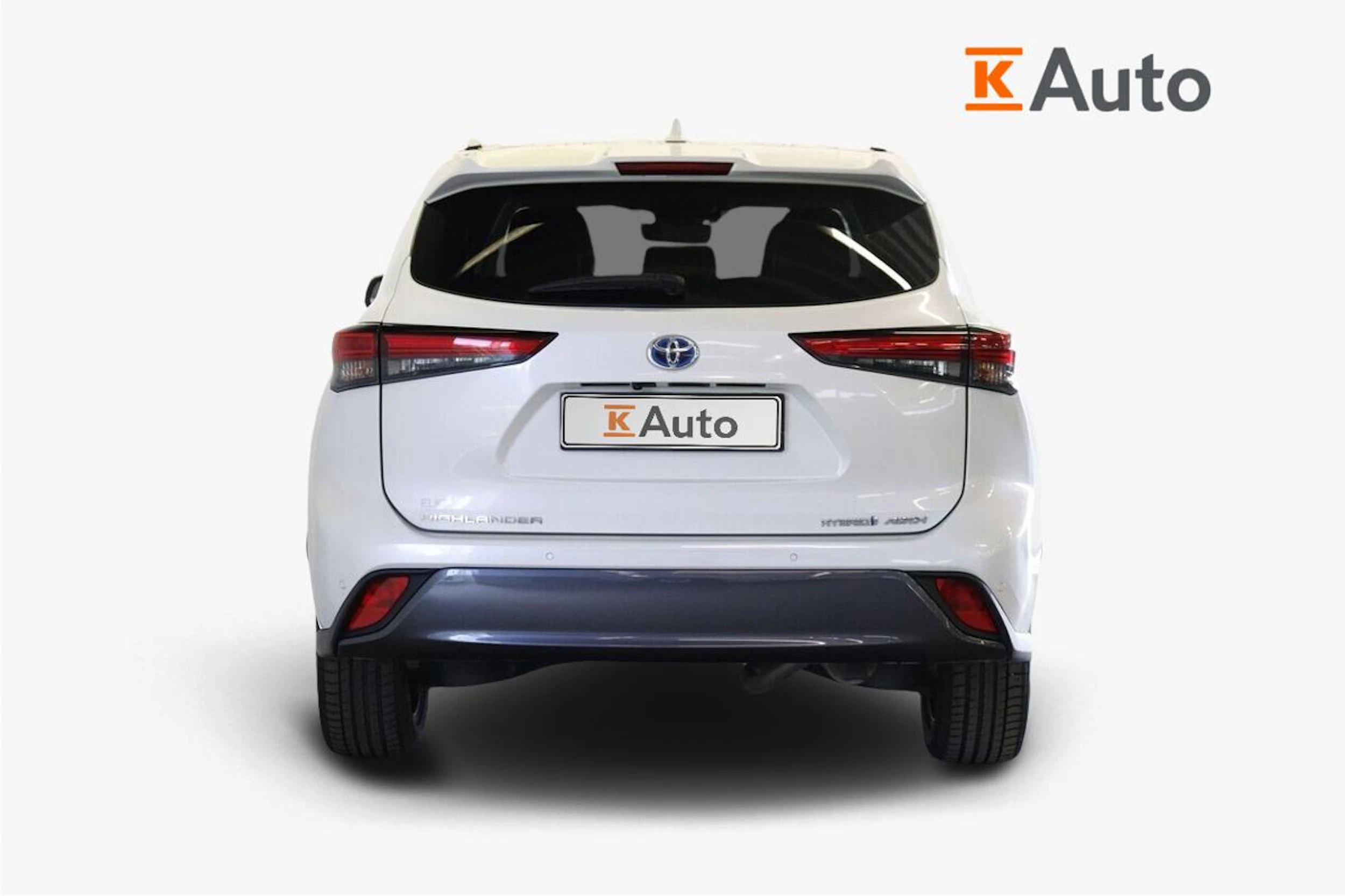 valkoinen Toyota Highlander 2021 kuva 4.