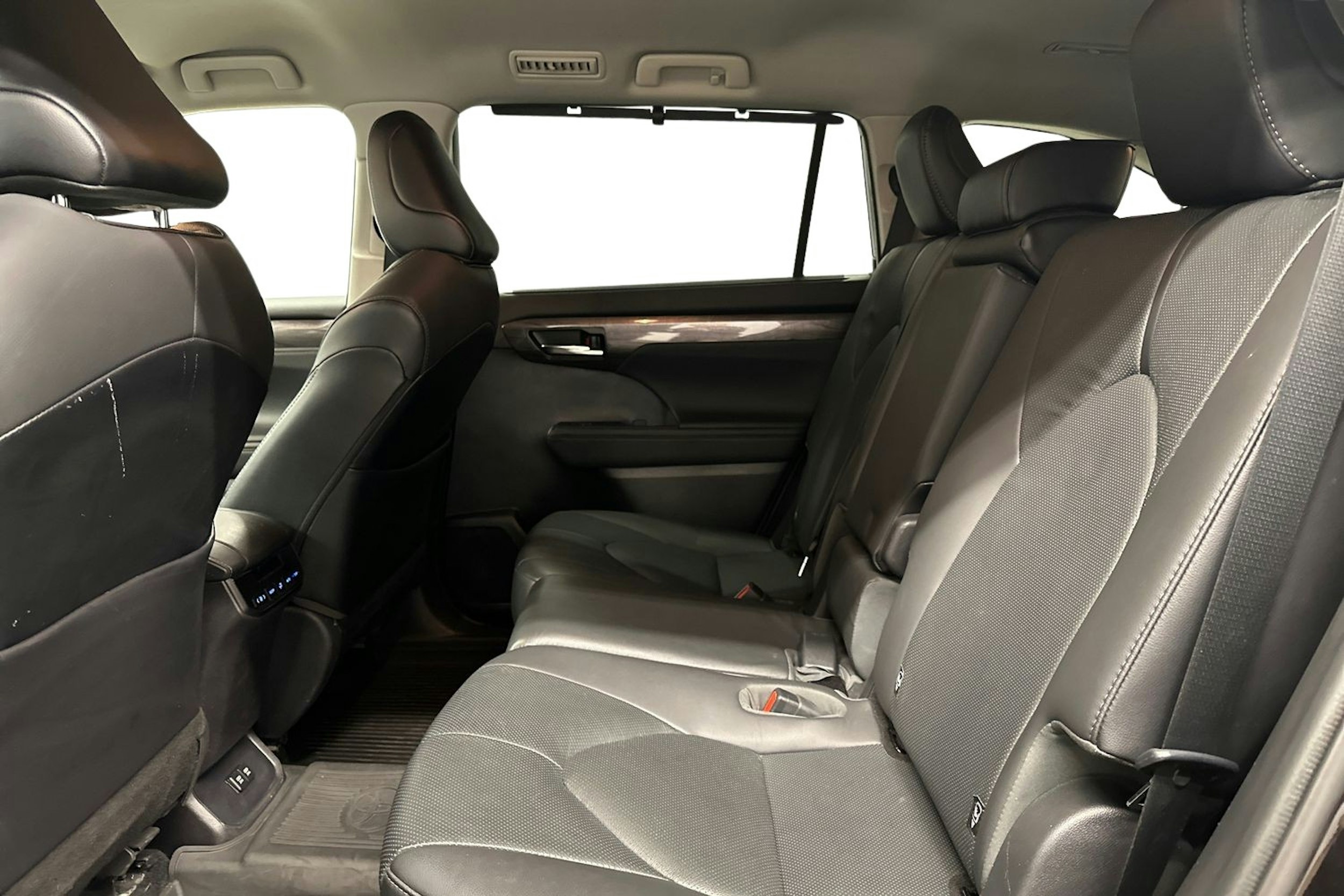 met. ruskea Toyota Highlander 2021 kuva 10.