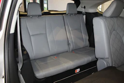 met. hopea Toyota Highlander 2021 kuva 22.