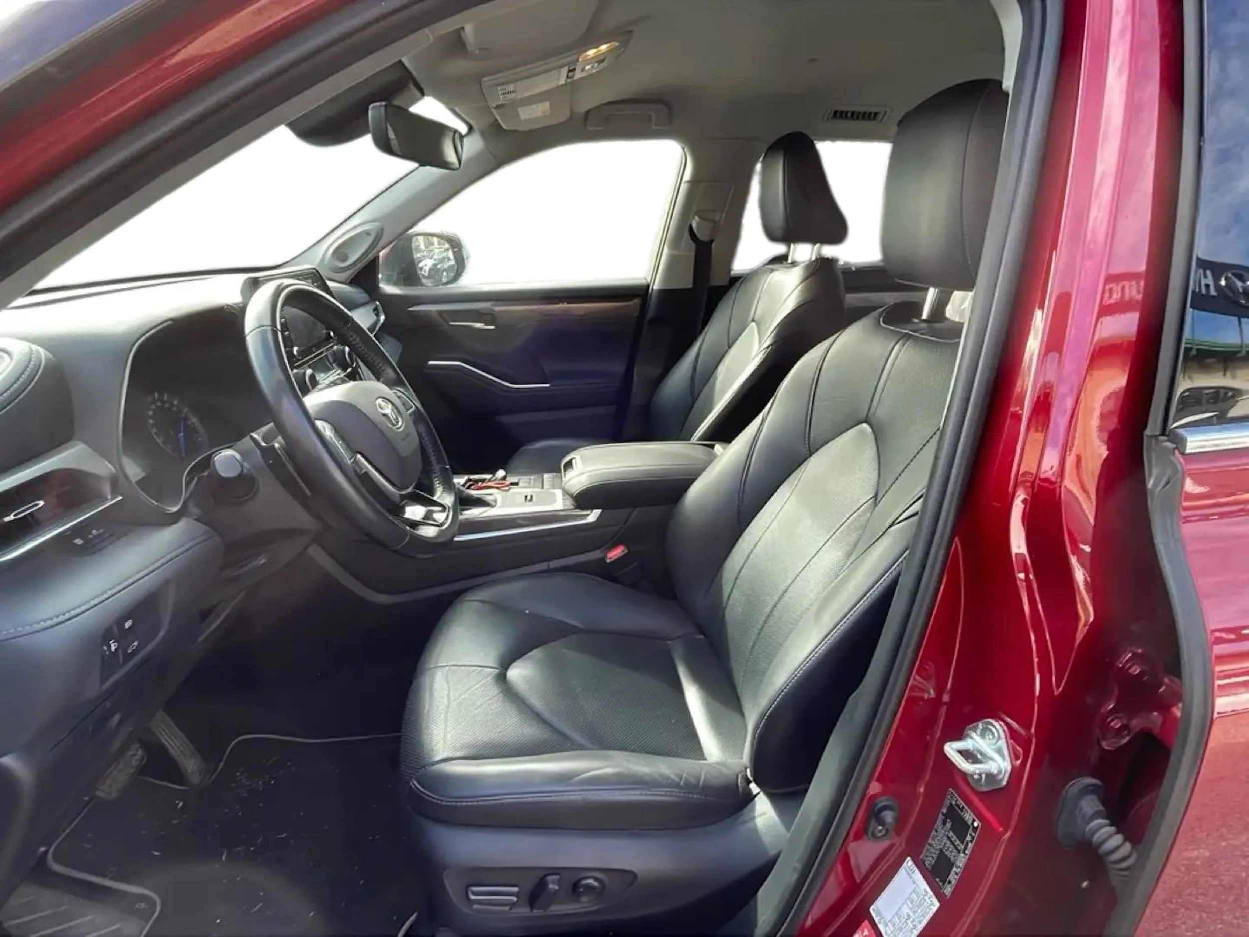 met. punainen Toyota Highlander 2022 kuva 7.