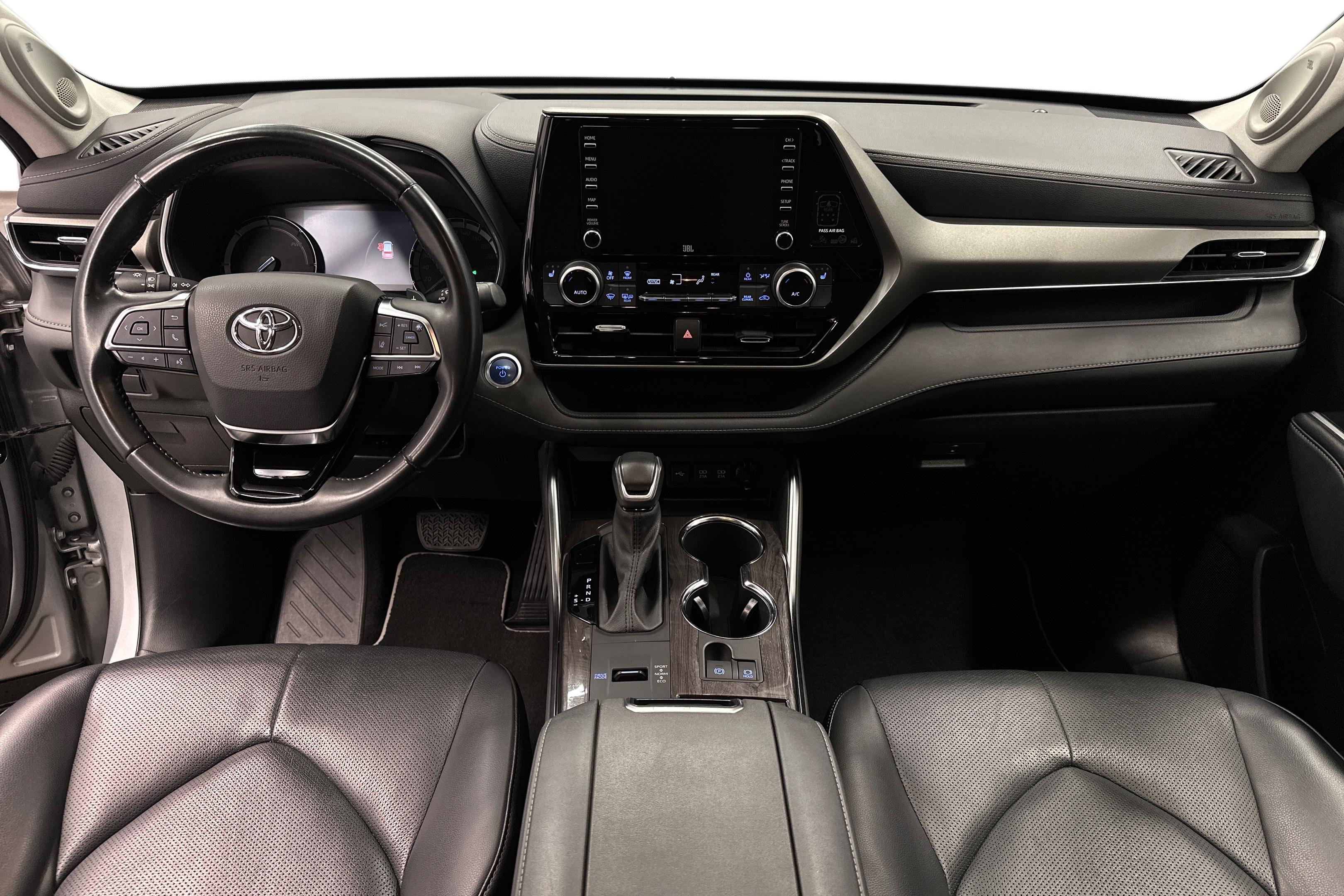 Toyota Highlander AWD-i Premium 7-p 2022, photo 7/33