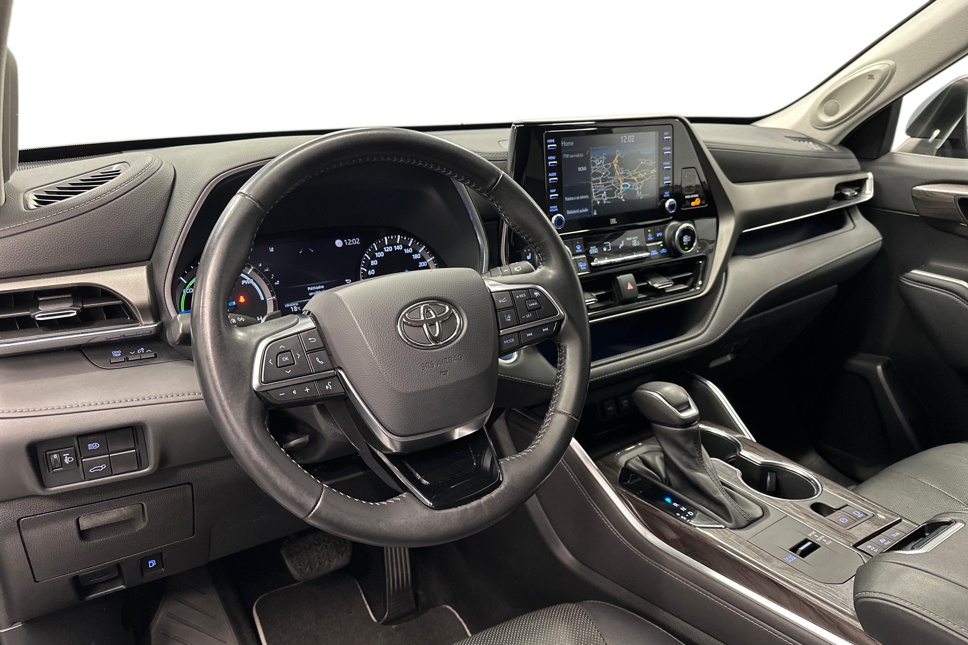 Toyota Highlander AWD-i Premium 7-p 2022, kuva 6/37