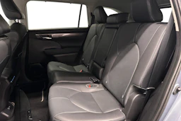 hopea Toyota Highlander 2022 kuva 8.