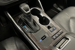 hopea Toyota Highlander 2022 kuva 26.