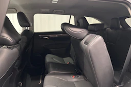 hopea Toyota Highlander 2022 kuva 29.