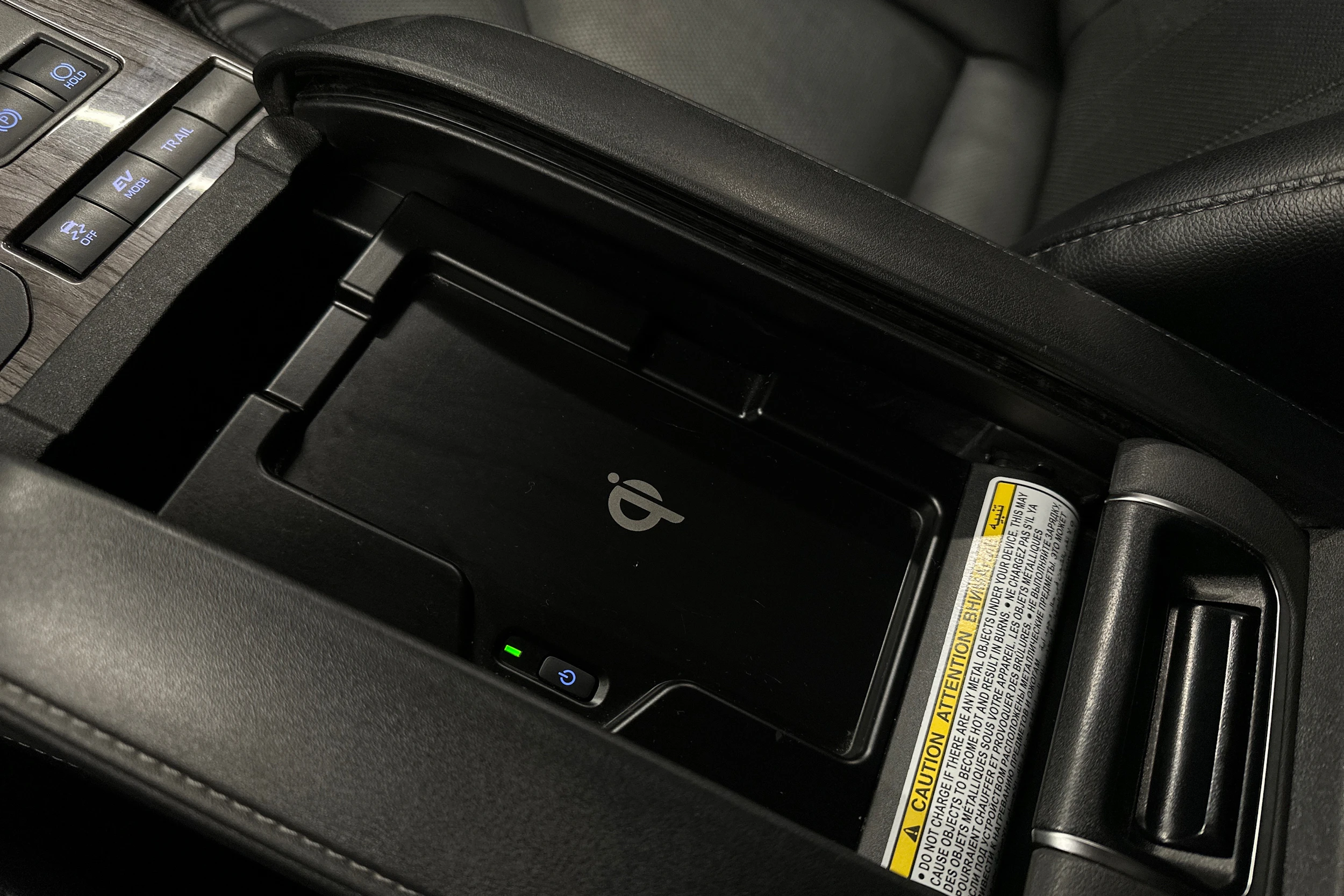 hopea Toyota Highlander 2022 kuva 27.