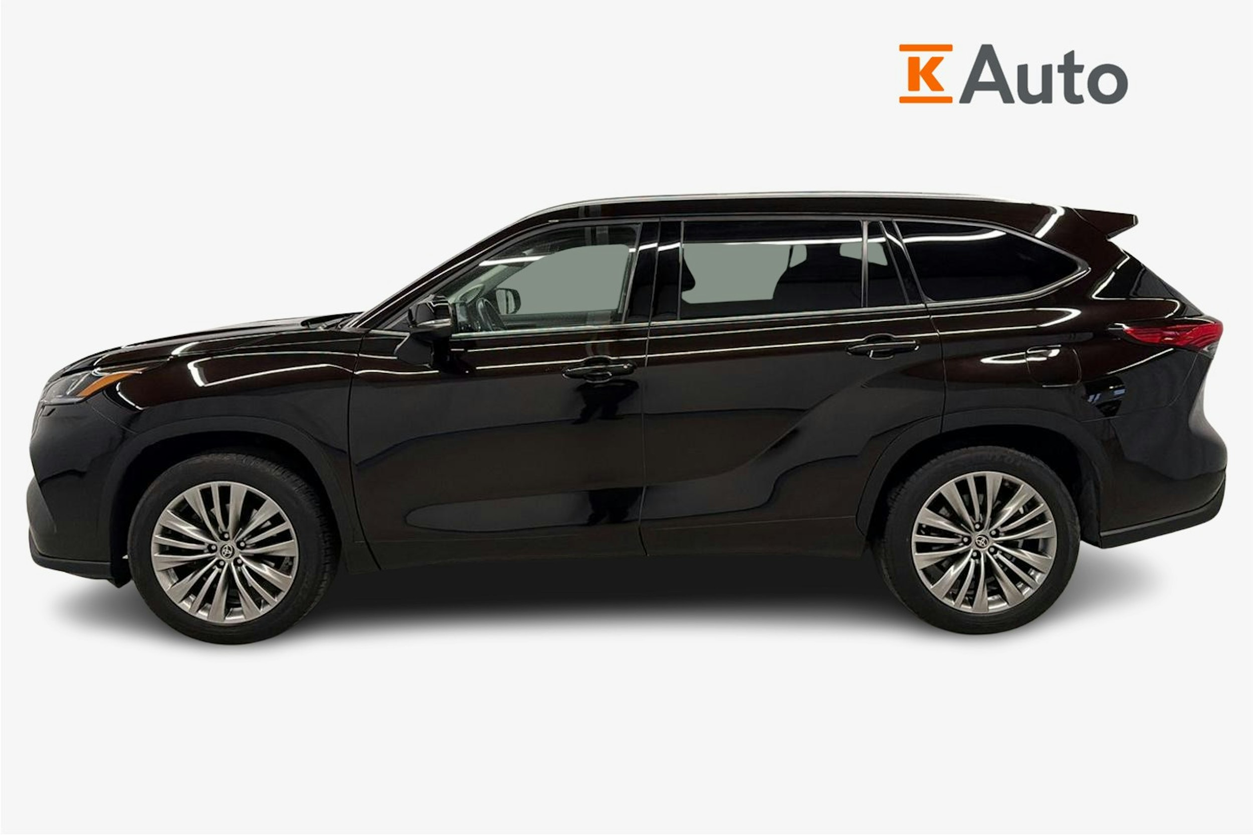 ruskea (beige) Toyota Highlander 2022 kuva 6.