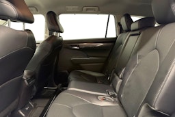 ruskea (beige) Toyota Highlander 2022 kuva 10.