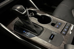 ruskea (beige) Toyota Highlander 2022 kuva 24.
