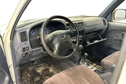 valkoinen Toyota Hilux 2002 kuva 3.