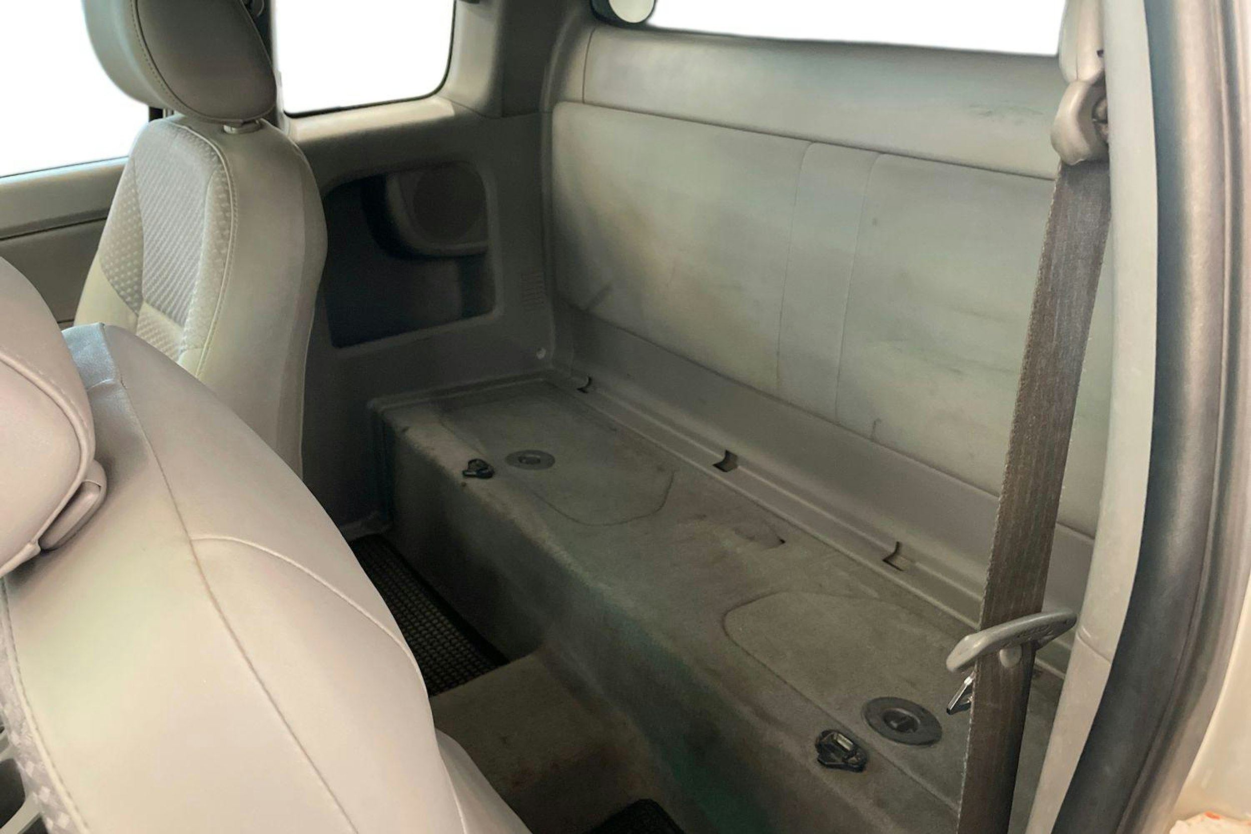 Hopea Toyota Hilux 2006 kuva 10.