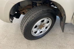 Hopea Toyota Hilux 2006 kuva 13.