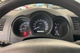 Hopea Toyota Hilux 2006 kuva 14.