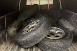 Hopea Toyota Hilux 2006 kuva 19.